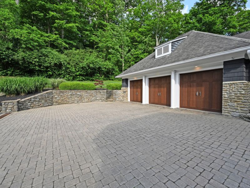 1300 Mistymeadow Lane, Cincinnati, OH 45230 Photo 59