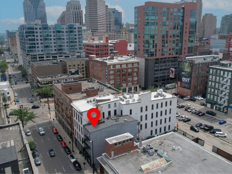817 Broadway Street, Unit 3, Cincinnati, OH 45202 Photo 2