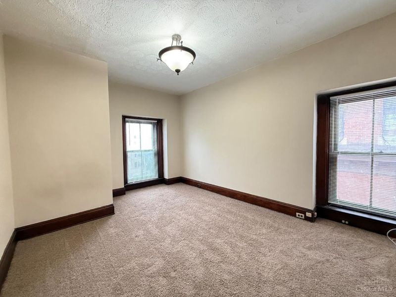 2410 Ashland Avenue, Cincinnati, OH 45206 Photo 24