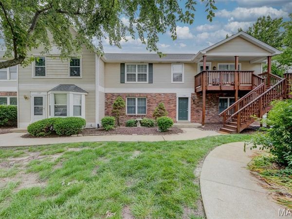 1725 Florine Boulevard, Unit F, St Charles, MO 63303