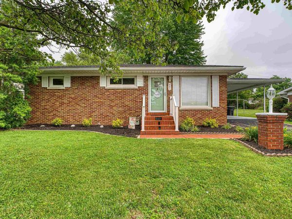 861 N Helfrich Avenue, Evansville, IN 47720