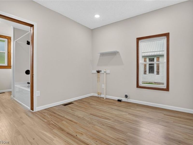 204 N Market Street, Somerset, OH 43783 Photo 22
