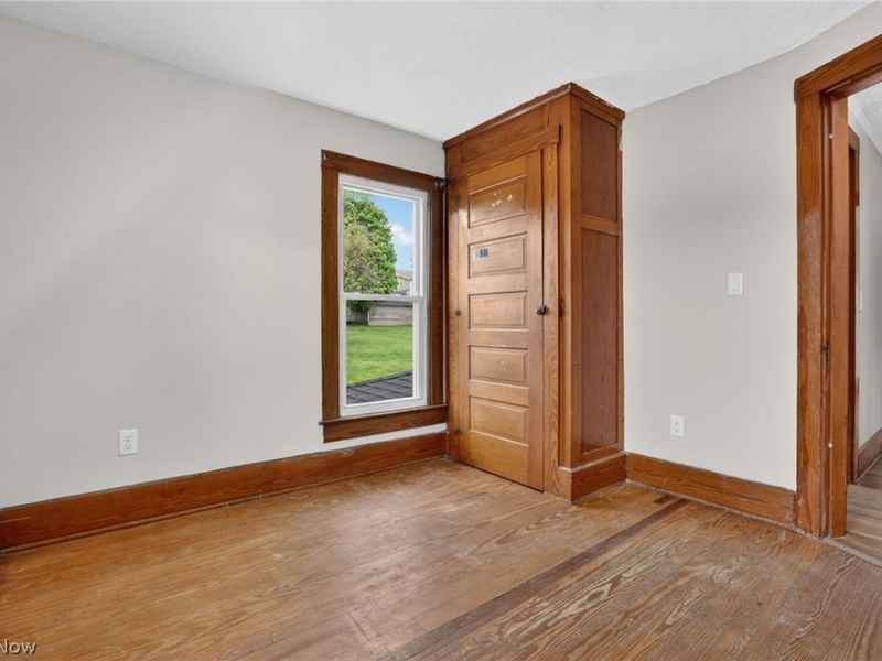 204 N Market Street, Somerset, OH 43783 Photo 32