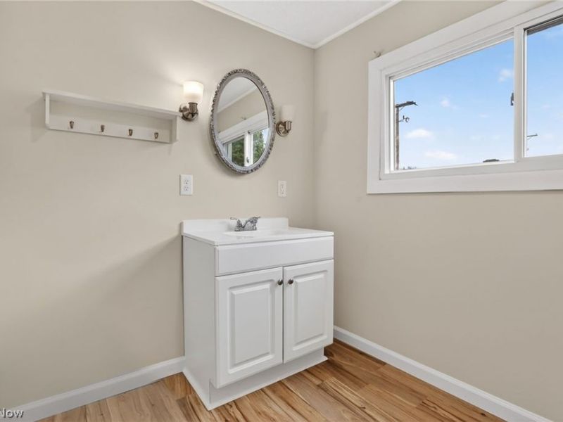 204 N Market Street, Somerset, OH 43783 Photo 35