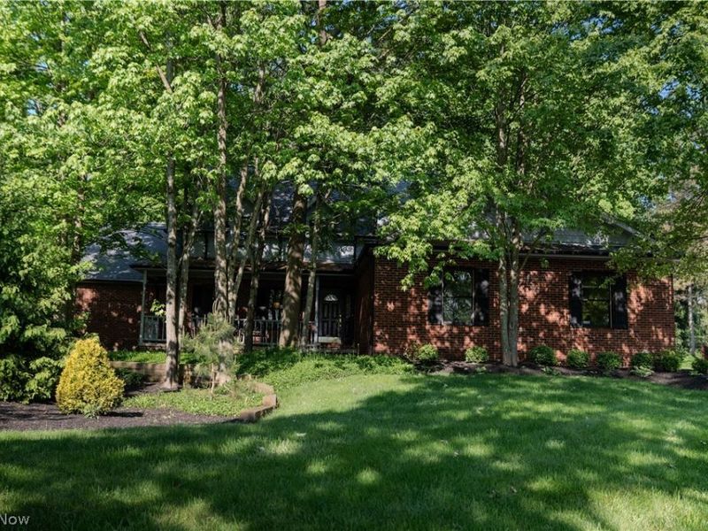 4502 Glen Eagle Drive , Brecksville, OH 44141 Photo 2