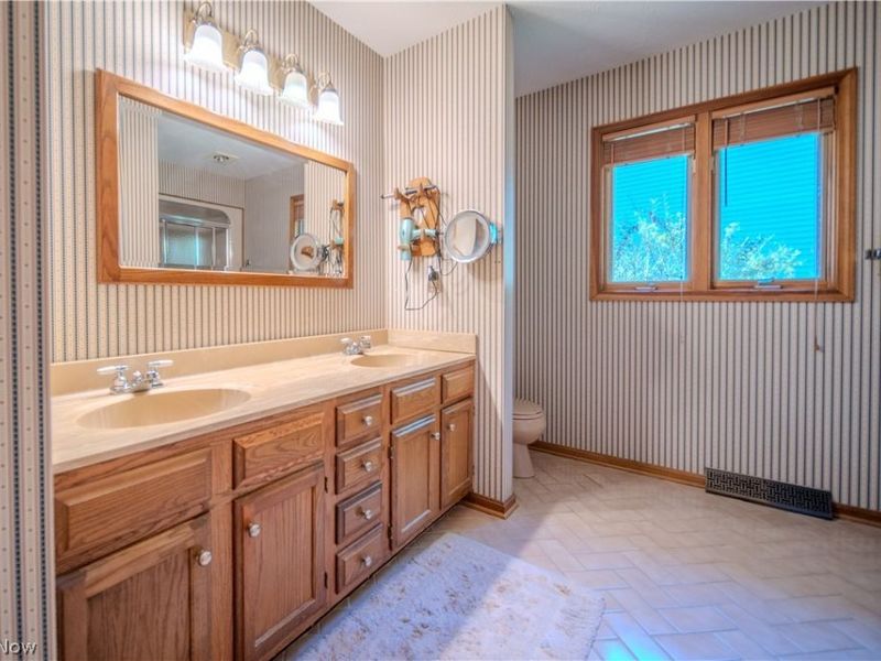 4502 Glen Eagle Drive , Brecksville, OH 44141 Photo 21
