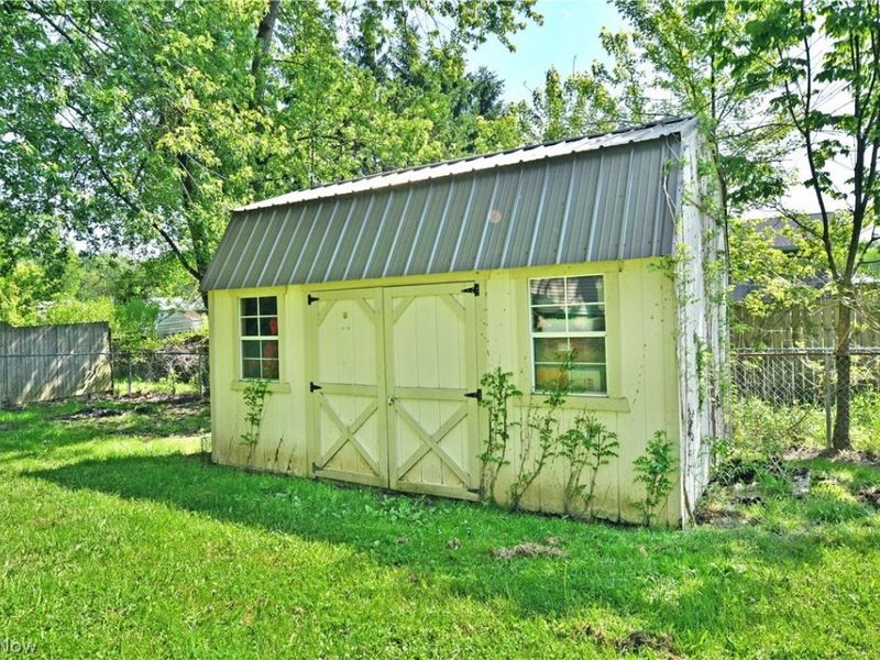 3605 Boston Avenue SE, Warren, OH 44484 Photo 8