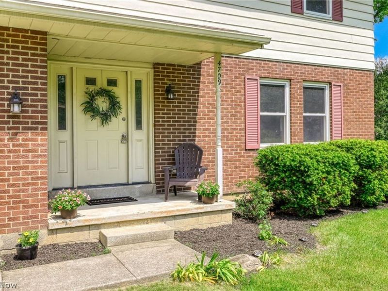 4709 Nottingham Lane , Stow, OH 44224 Photo 3