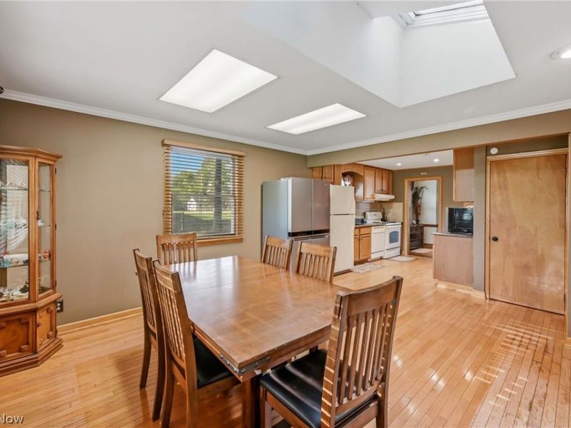 5863 Emerson Avenue NW, Champion, OH 44483 Photo 15