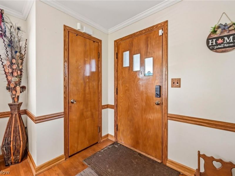 5863 Emerson Avenue NW, Champion, OH 44483 Photo 8
