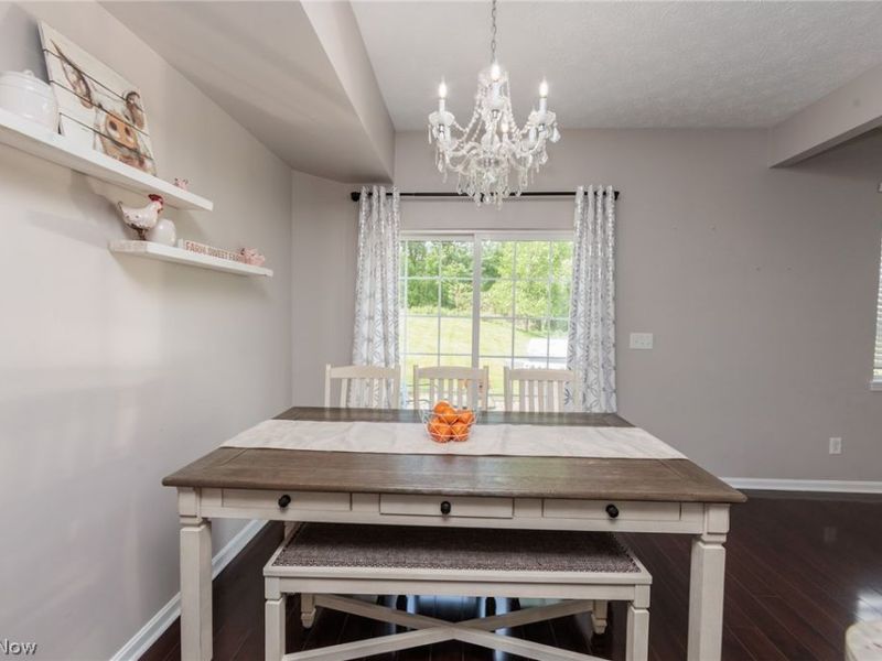 29049 Pembrooke Boulevard, Olmsted Township, OH 44138 Photo 10
