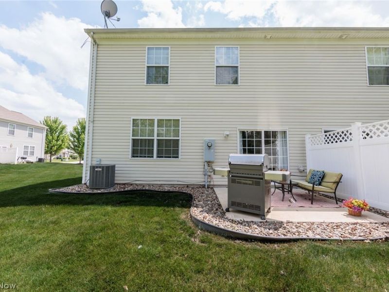 29049 Pembrooke Boulevard, Olmsted Township, OH 44138 Photo 28