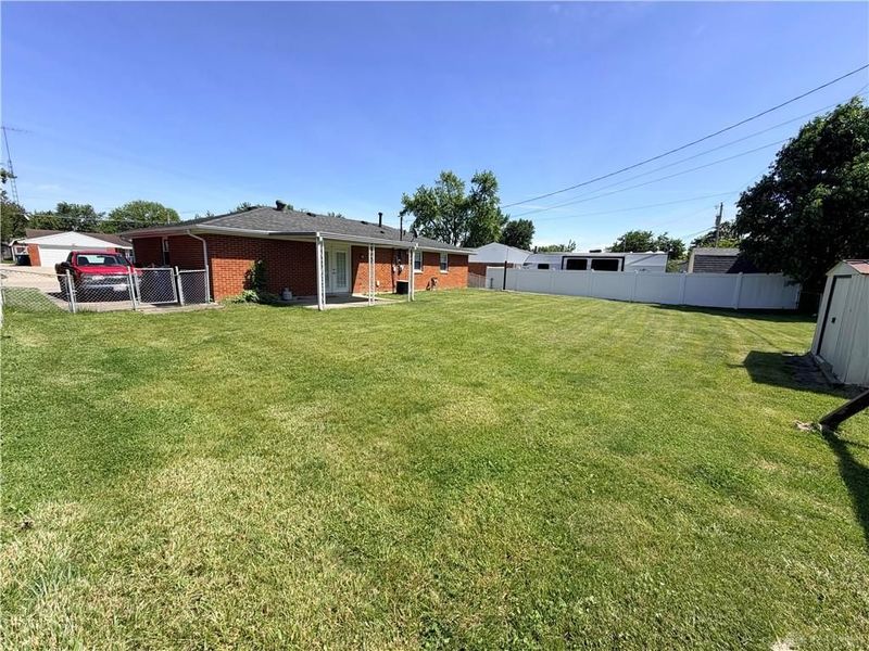 7709 Stockholm Drive, Huber Heights, OH 45424 Photo 20