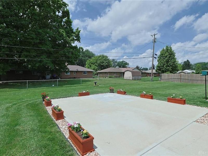 772 Lovetta Drive, Kettering, OH 45429 Photo 31