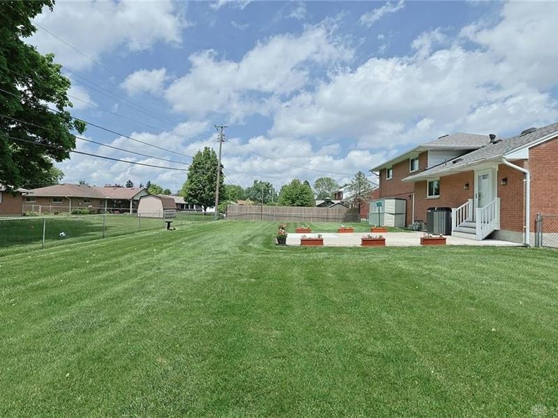 772 Lovetta Drive, Kettering, OH 45429 Photo 34