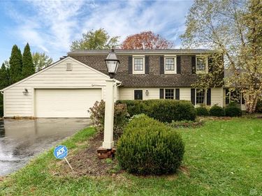 811 W Spring Valley Pike, Centerville, OH 45458