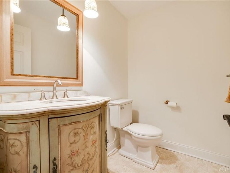 811 W Spring Valley Pike, Dayton, OH 45458 Photo 22
