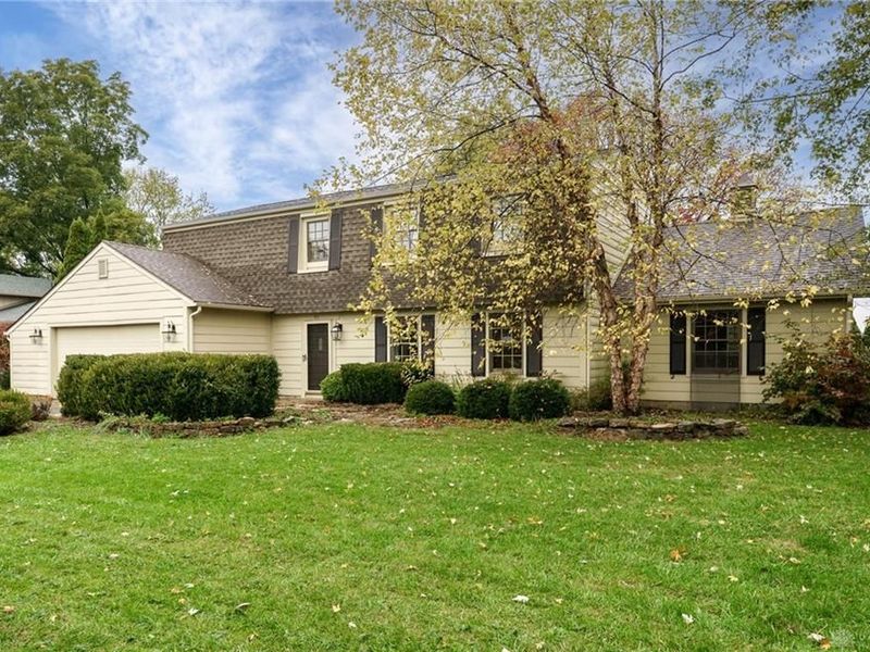 811 W Spring Valley Pike, Dayton, OH 45458 Photo 3