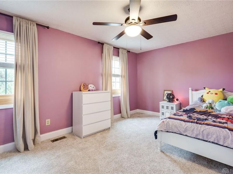 811 W Spring Valley Pike, Dayton, OH 45458 Photo 32