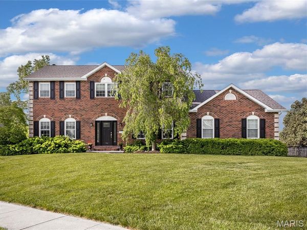 934 Thornbury Place, O'Fallon, IL 62269