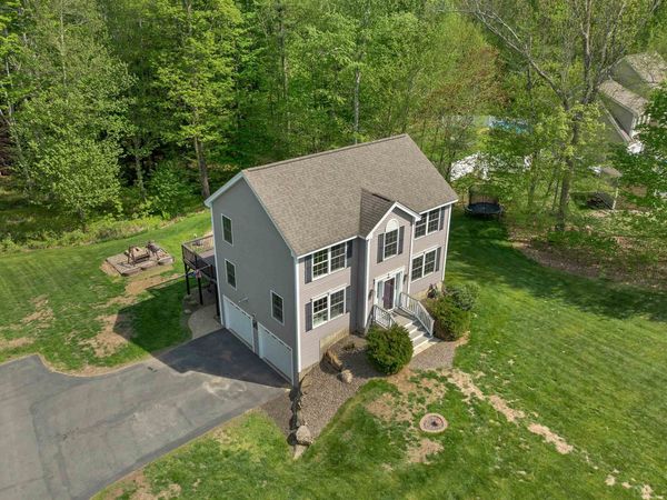 7 Cortland Drive, Epping, NH 03042
