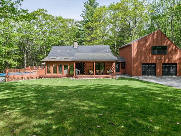 64 Summit Road , Gray, ME 04039