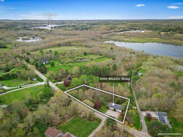 1096 Middle Road, Warren, ME 04864