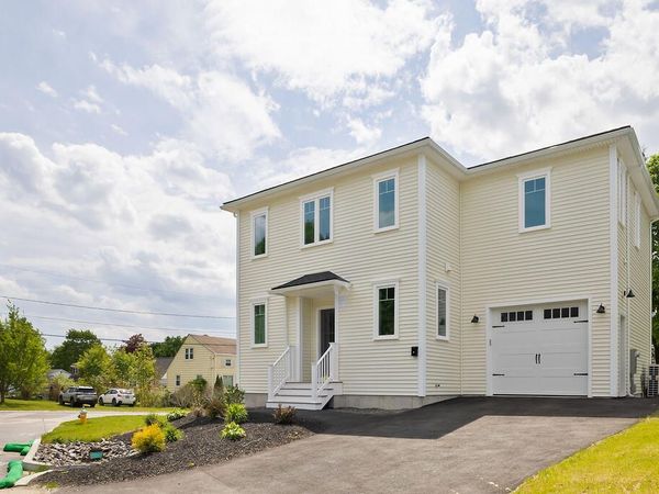 77 O'Neil Street , South Portland, ME 04106