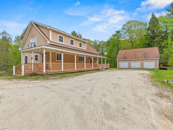 52 Valerie Lane, New Gloucester, ME 04260