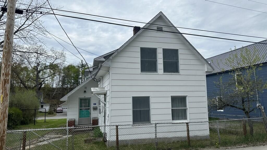 41 York Street, Millinocket, ME 04462 Main Photo
