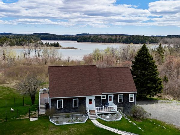 240 W Kennebec Road, Machias, ME 04654
