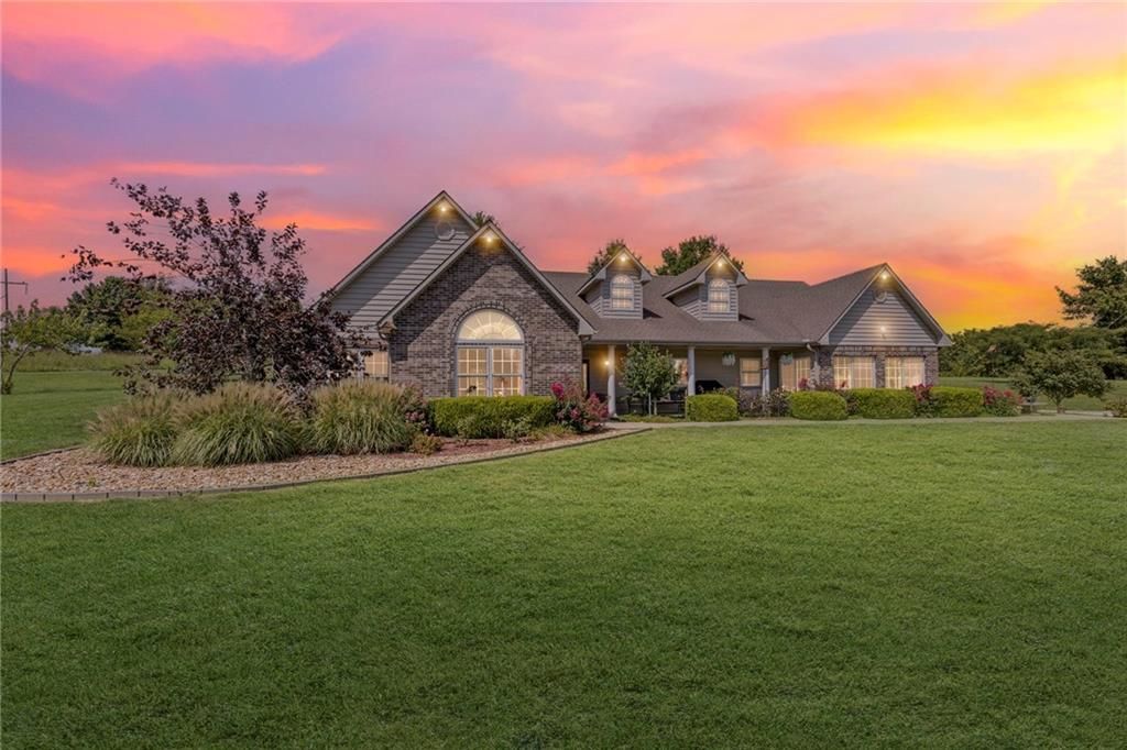 2400 S Outer Belt Road, Oak Grove, MO 64075 Main Photo