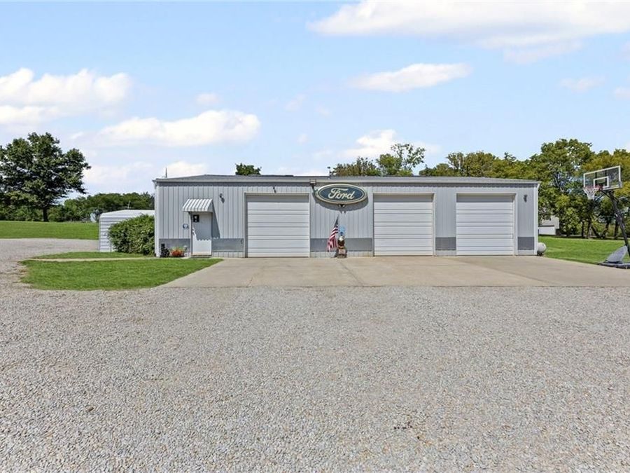 Property Image 32