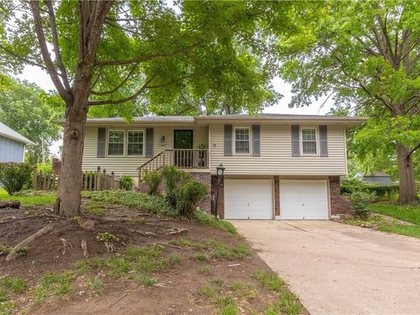 4005 S Coventry Drive, Independence, MO 64055