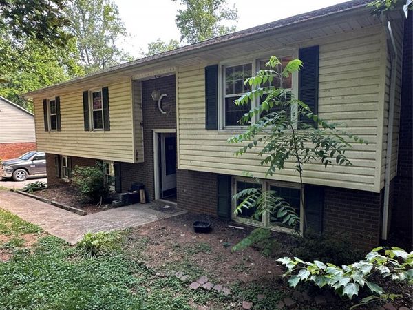306 New Orleans Boulevard, Morganton, NC 28655