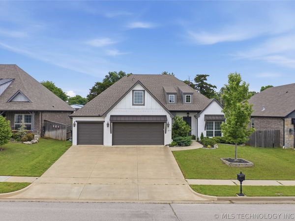814 E Delmar Place , Broken Arrow, OK 74012