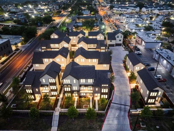2209 Woodland Ave, Unit 1202, Austin, TX 78741