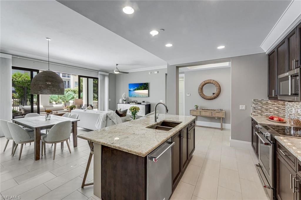 1030 3rd Ave S, Unit 216, Naples, FL 34102 Photo