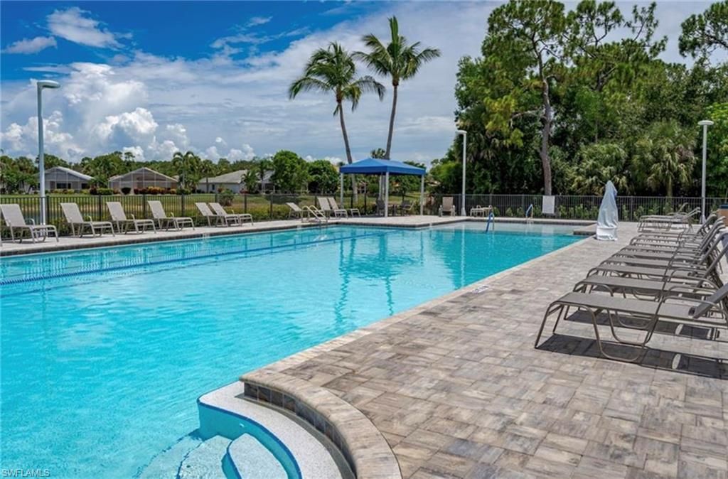 7416 Berkshire Pines Dr, Naples, FL 34104 Photo