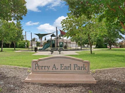 379 Fairway Dr, Ione, CA 95640 Photo