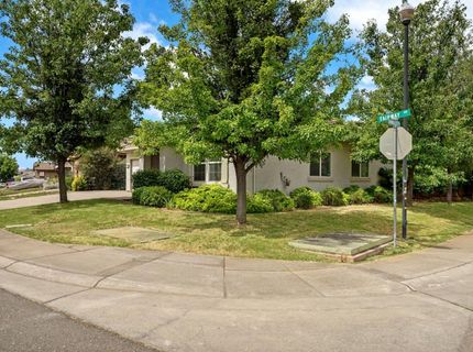 379 Fairway Dr, Ione, CA 95640 Photo