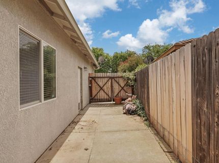 379 Fairway Dr, Ione, CA 95640 Photo