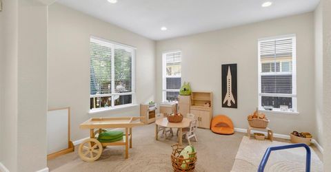 2133 Greatfield Dr, Roseville, CA 95747 Photo