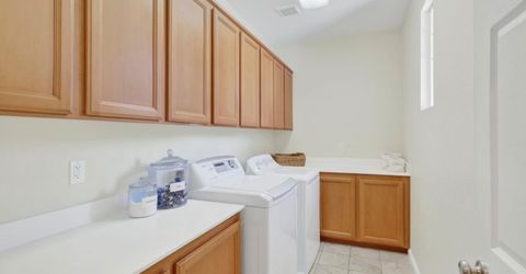 2133 Greatfield Dr, Roseville, CA 95747 Photo