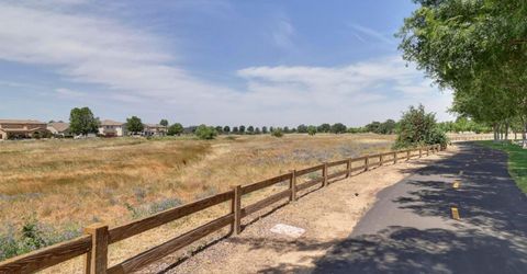 2133 Greatfield Dr, Roseville, CA 95747 Photo