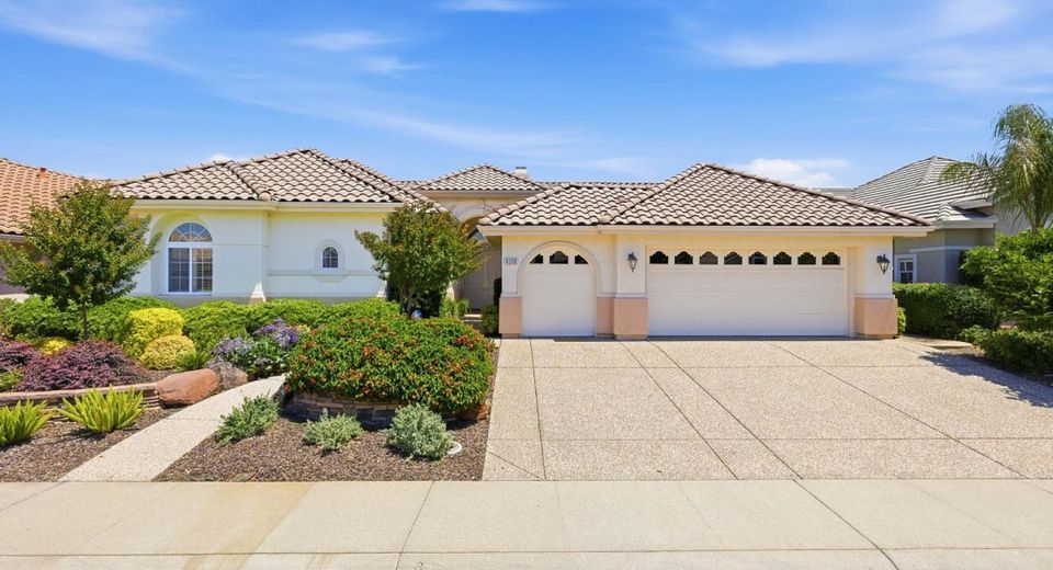 6368 Rose Garden Ln, Roseville, CA 95747 Photo