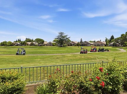 6368 Rose Garden Ln, Roseville, CA 95747 Photo