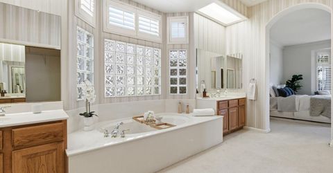 6368 Rose Garden Ln, Roseville, CA 95747 Photo
