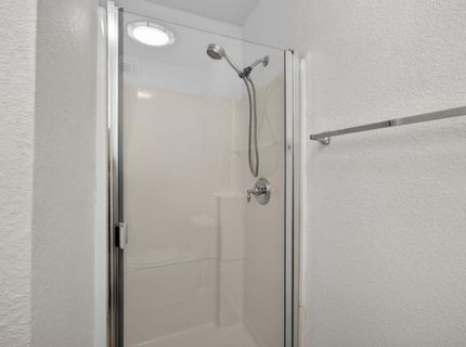 6239 Riverside Blvd #2, Unit 2, Sacramento, CA 95831 Photo