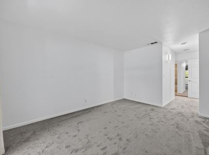 6239 Riverside Blvd #2, Unit 2, Sacramento, CA 95831 Photo